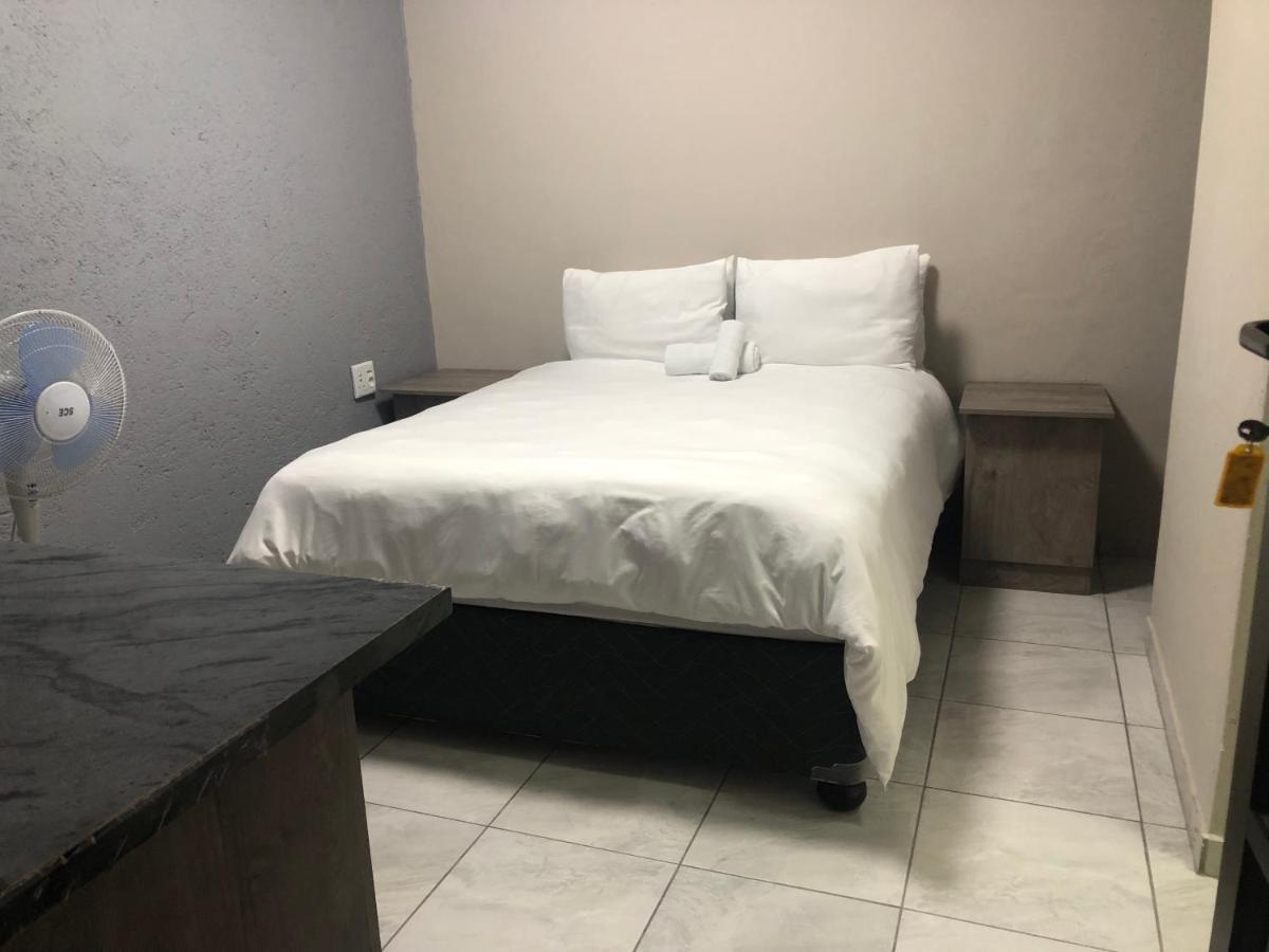The Nest Overnight And Accommodation Usakos 외부 사진