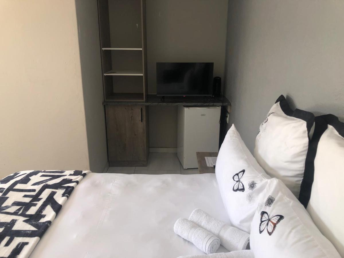 The Nest Overnight And Accommodation Usakos 외부 사진