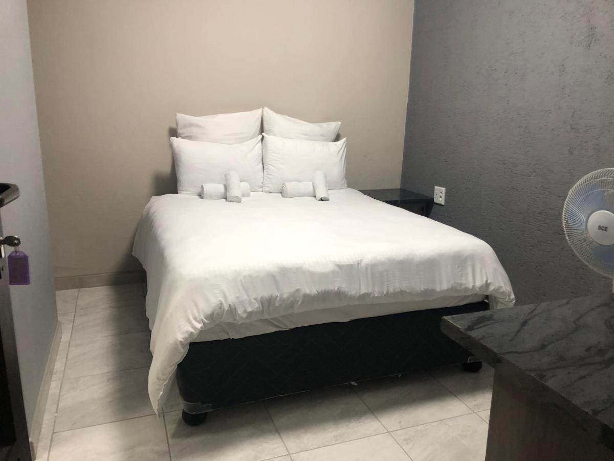 The Nest Overnight And Accommodation Usakos 외부 사진