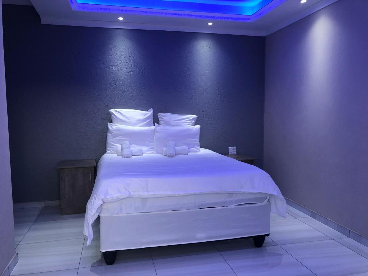 The Nest Overnight And Accommodation Usakos 외부 사진