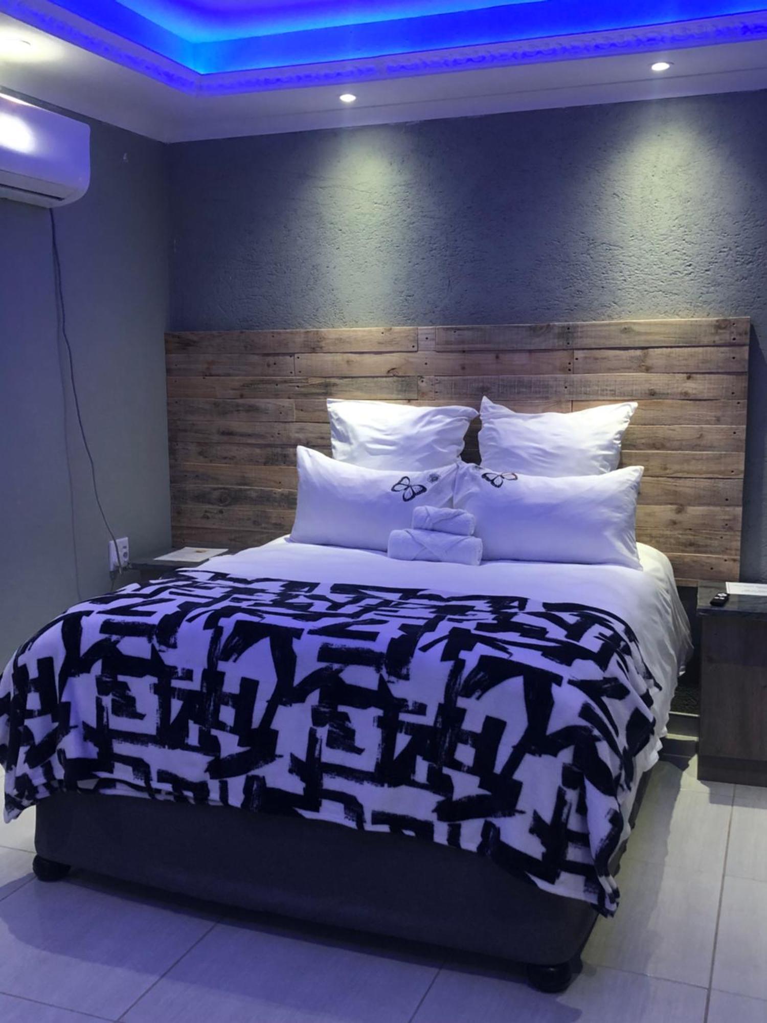 The Nest Overnight And Accommodation Usakos 외부 사진